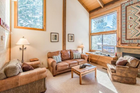 Rocky Point Charms Truckee
